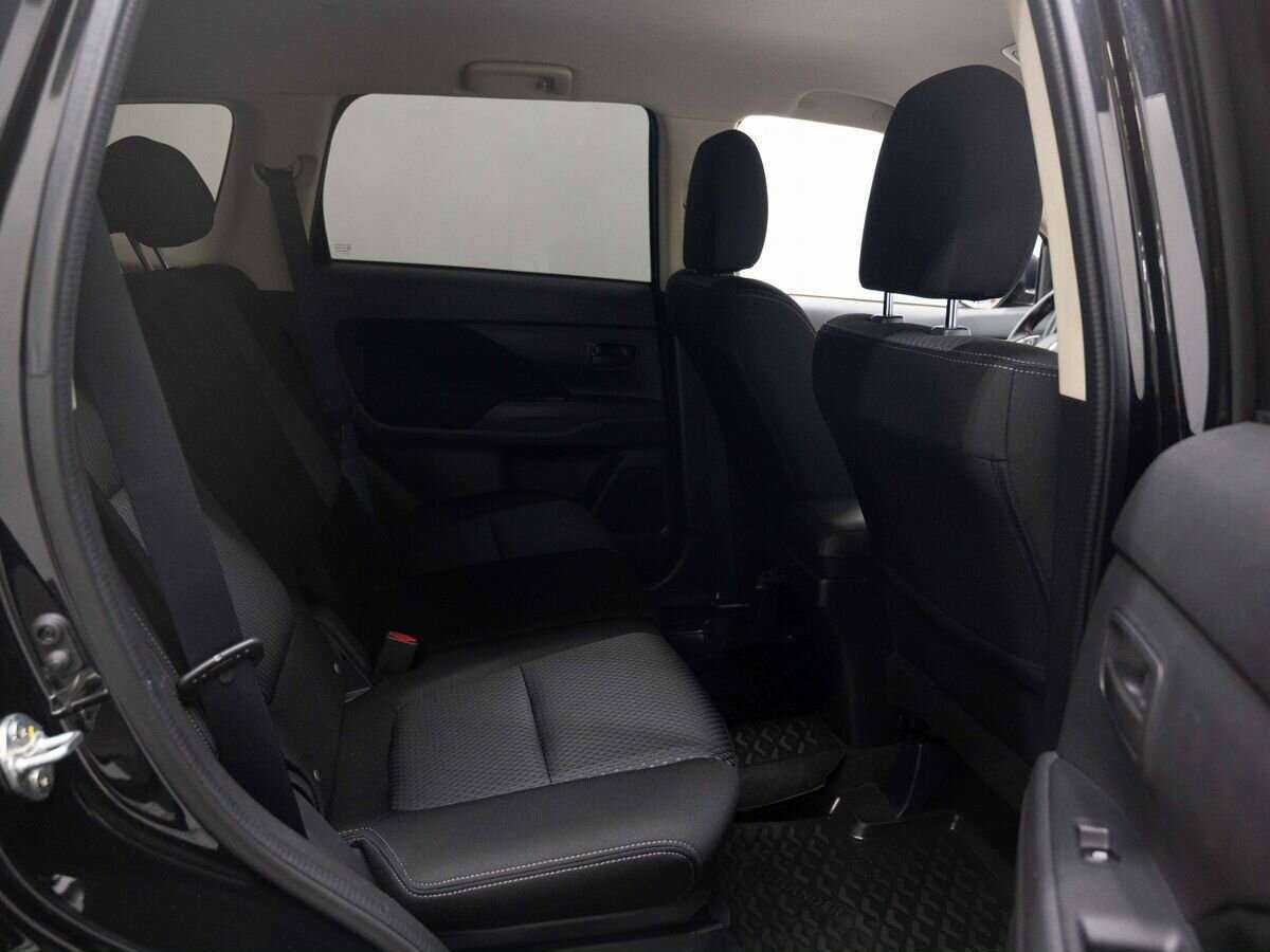 Купить Mitsubishi Outlander, 2016, 74 202 км, фото №10