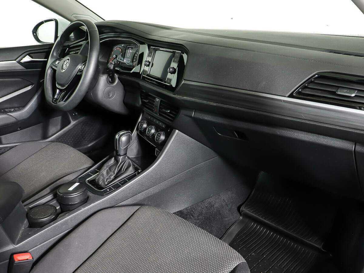 Купить Volkswagen Jetta, 2019, 63 970 км, фото №9