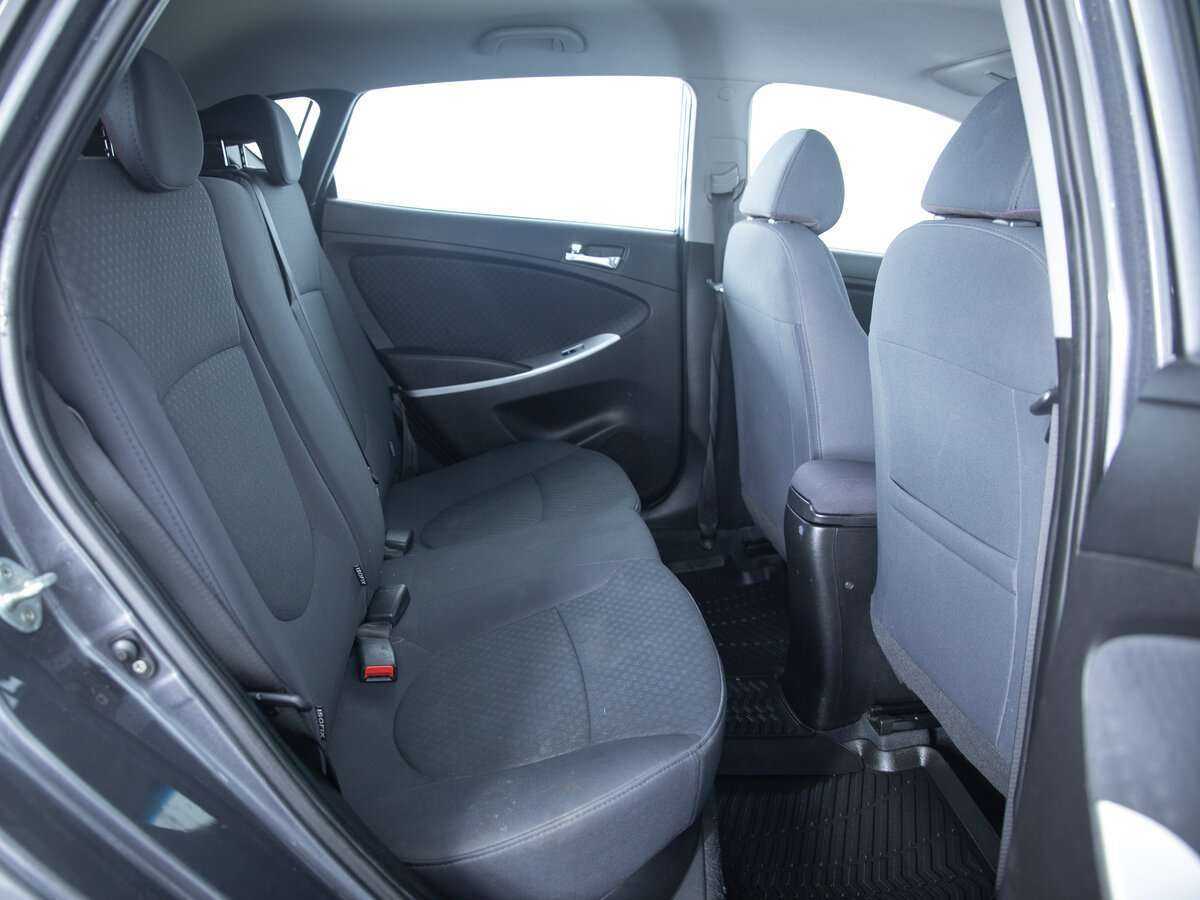 Купить Hyundai Solaris, 2013, 123 846 км, фото №9