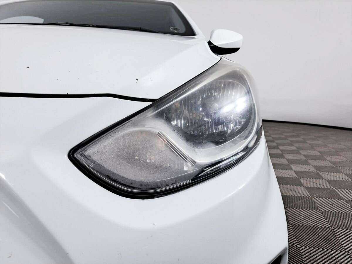 Купить Hyundai Solaris, 2013, 148 000 км, фото №17