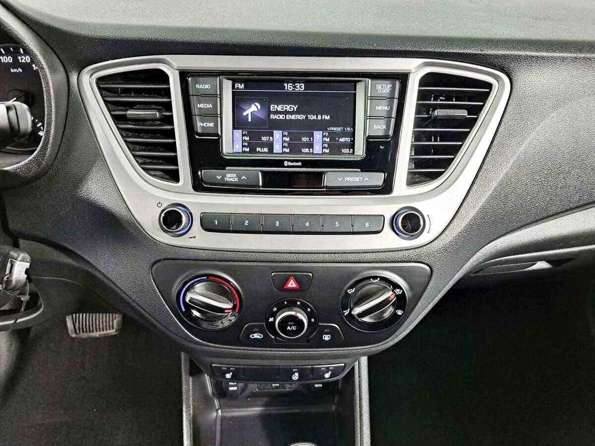 Купить Hyundai Solaris, 2019, 85 000 км, фото №13