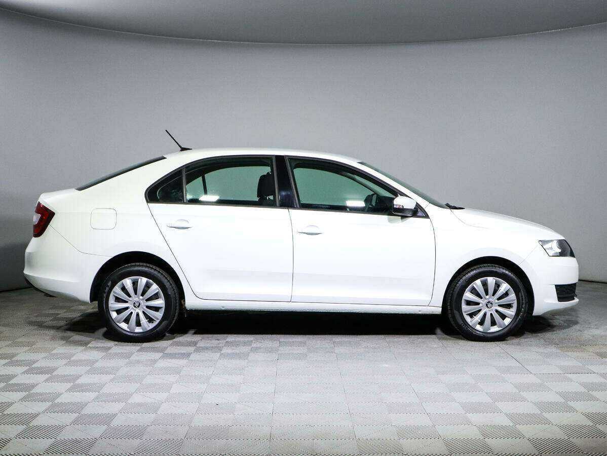 Купить Skoda Rapid, 2018, 28 000 км, фото №4