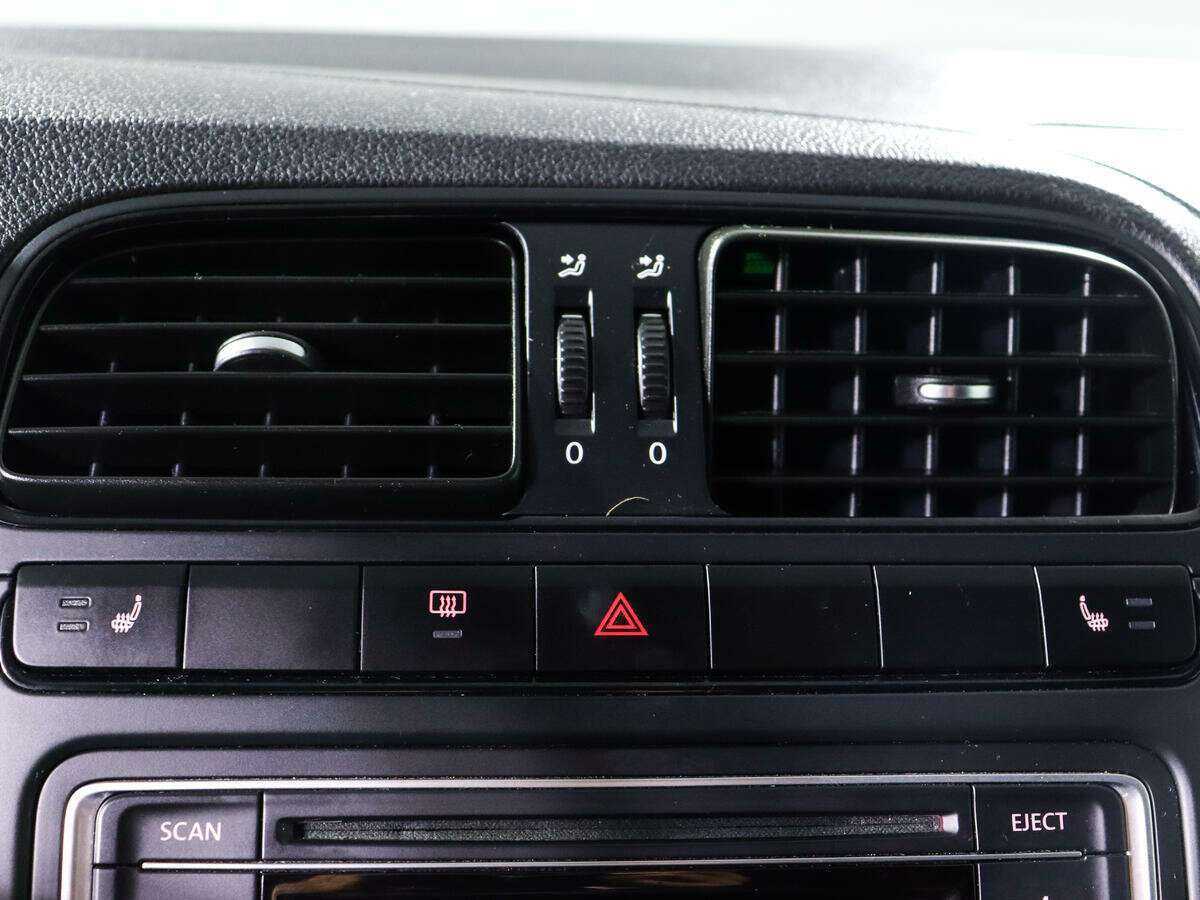 Купить Volkswagen Polo, 2014, 56 017 км, фото №13