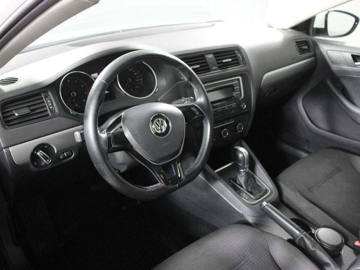 Купить Volkswagen Jetta, 2016, 101 196 км, фото №14