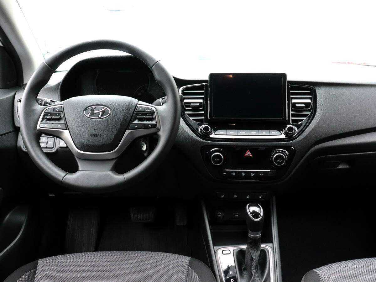 Купить Hyundai Solaris, 2021, 60 705 км, фото №9