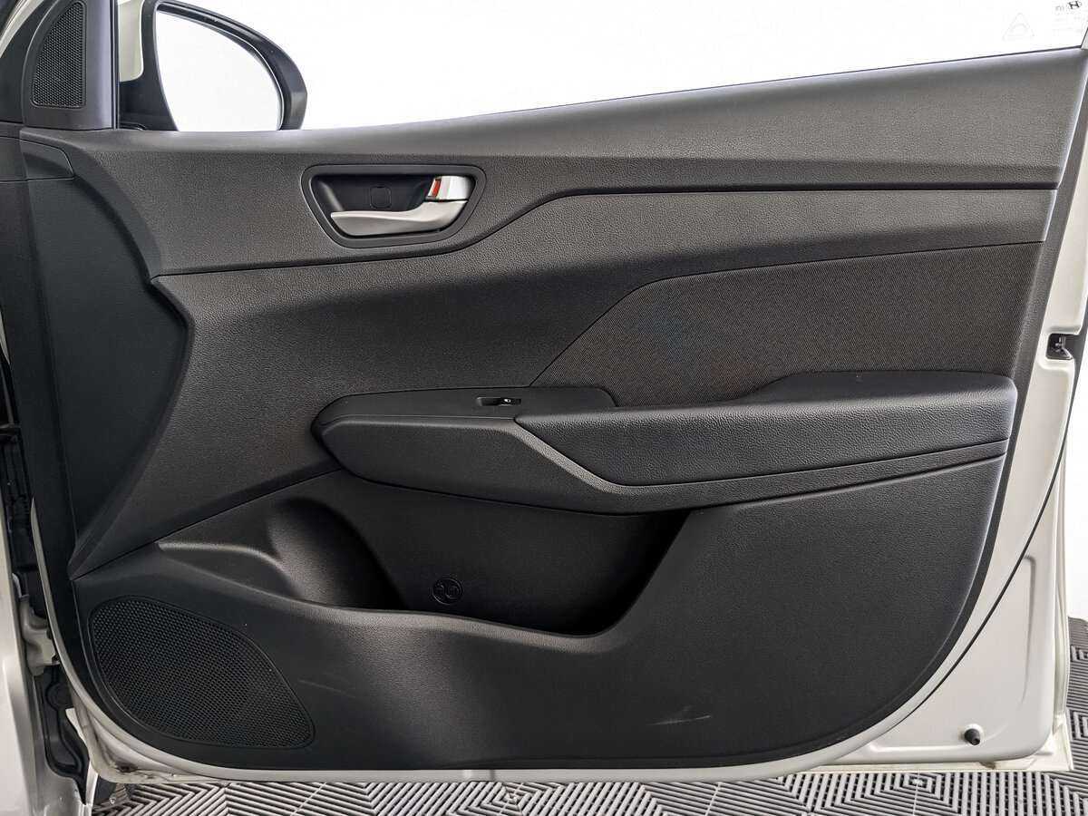 Купить Hyundai Solaris, 2020, 24 865 км, фото №21