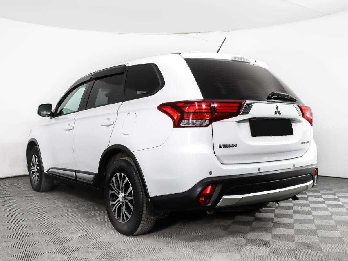 Купить Mitsubishi Outlander, 2016, 140 397 км, фото №7