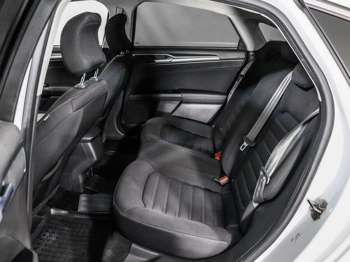 Купить Ford Mondeo, 2016, 92 300 км, фото №10