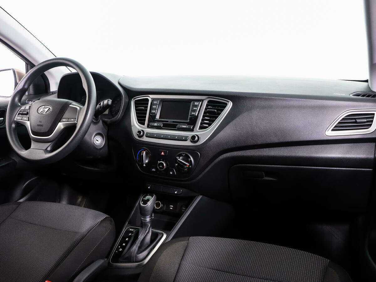 Купить Hyundai Solaris, 2020, 58 967 км, фото №9