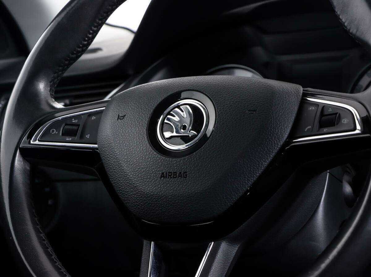 Купить Skoda Octavia, 2017, 85 765 км, фото №9