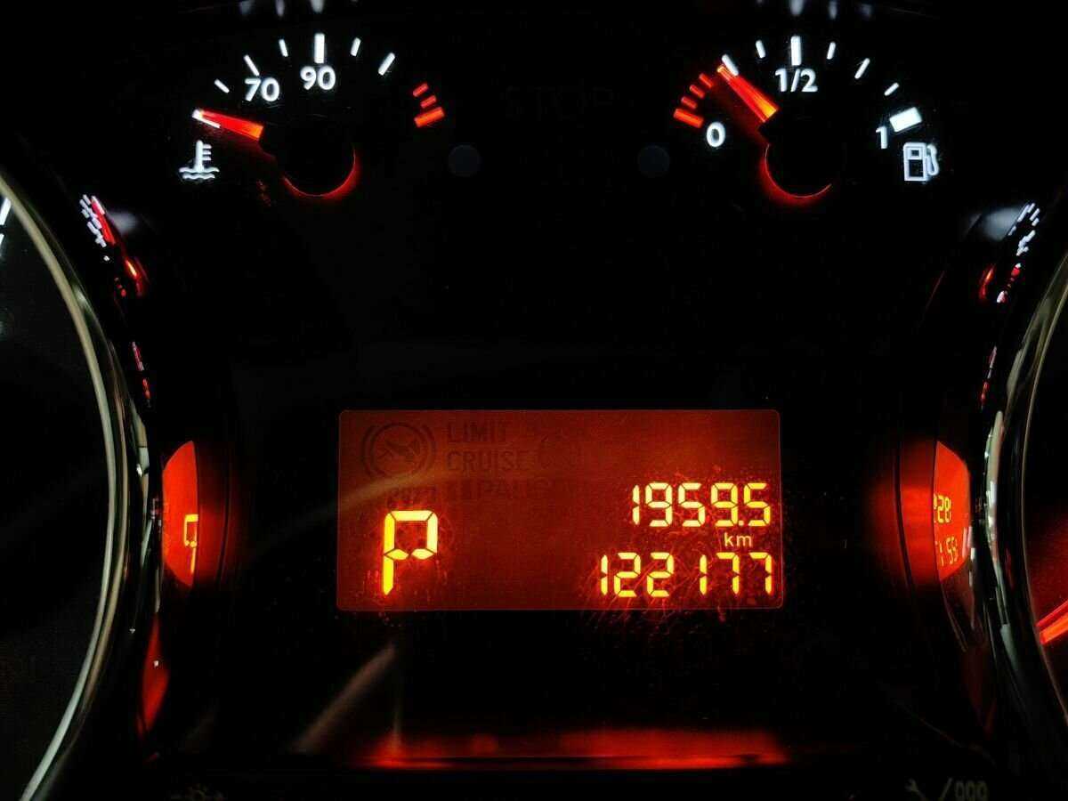 Купить Peugeot 3008, 2012, 122 173 км, фото №17