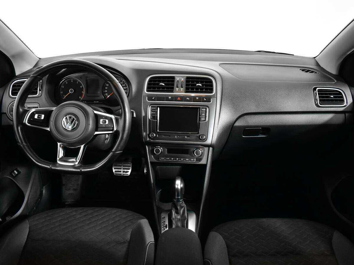 Купить Volkswagen Polo, 2018, 182 118 км, фото №12