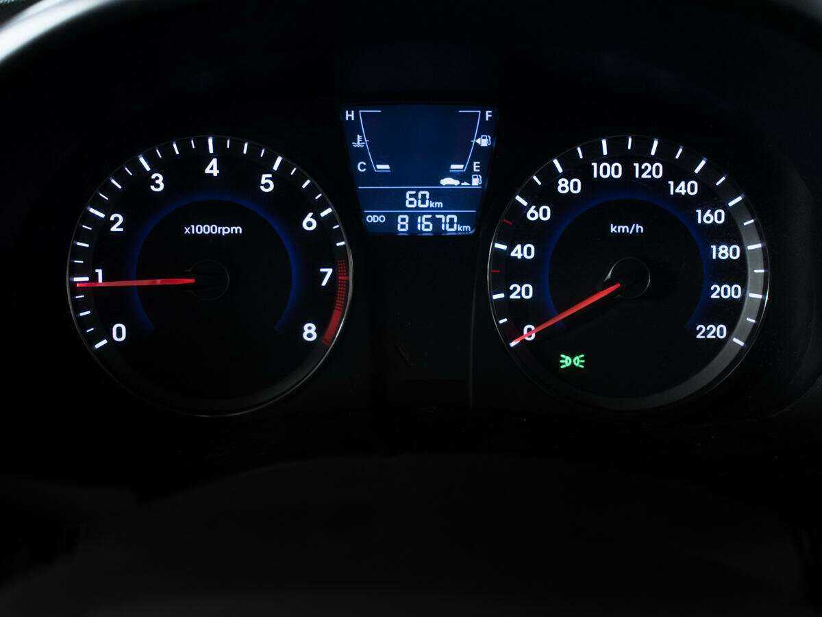 Купить Hyundai Solaris, 2012, 81 900 км, фото №11