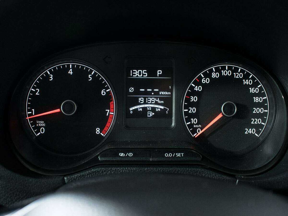 Купить Volkswagen Polo, 2015, 191 000 км, фото №11