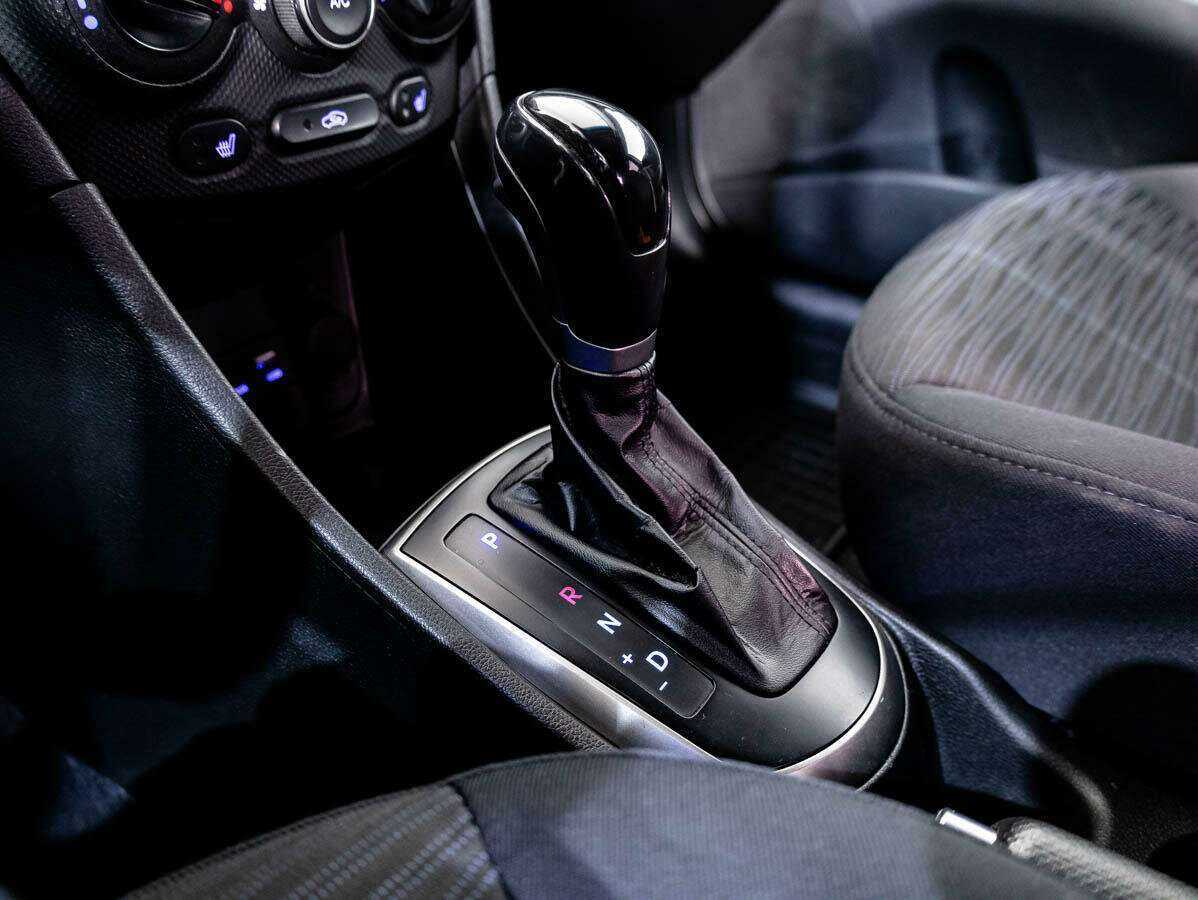 Купить Hyundai Solaris, 2014, 166 156 км, фото №17