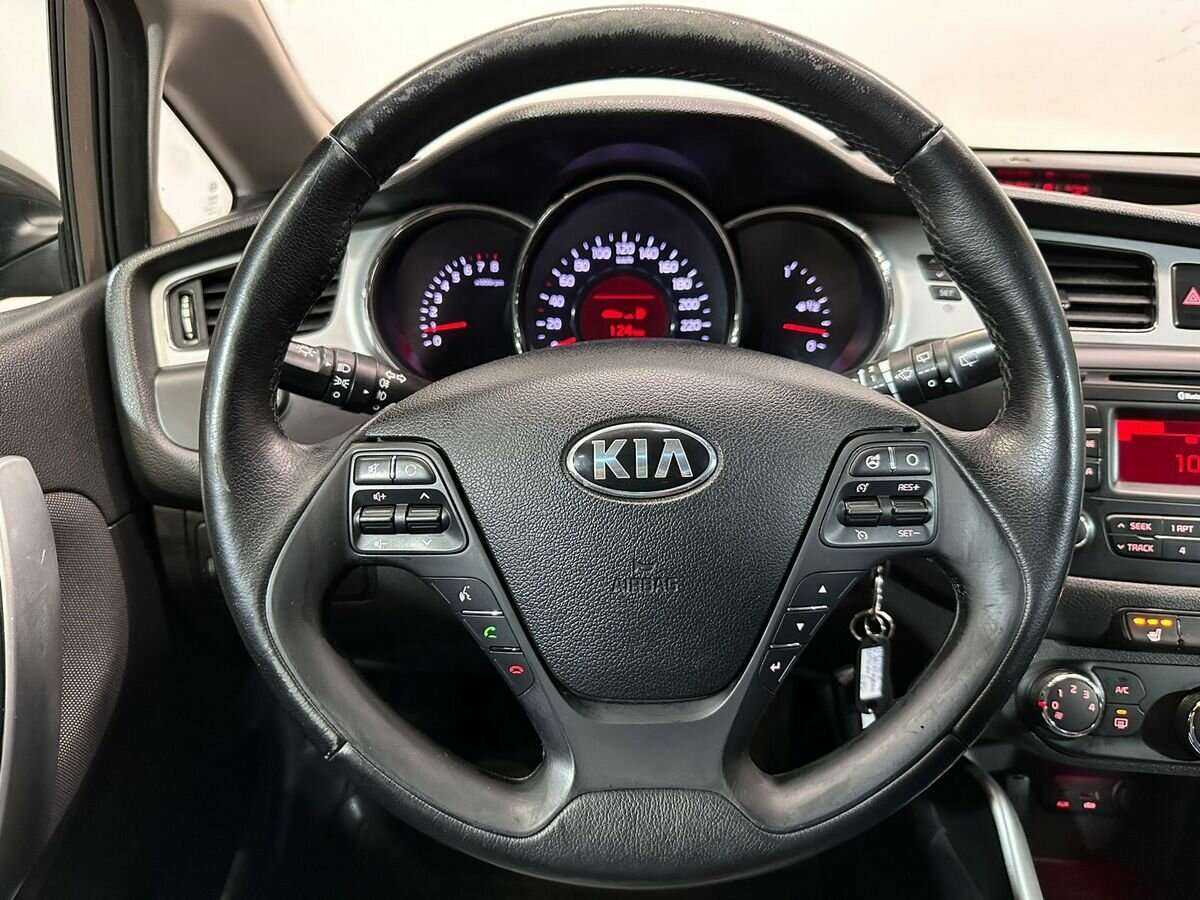 Купить Kia Ceed, 2013, 151 896 км, фото №11