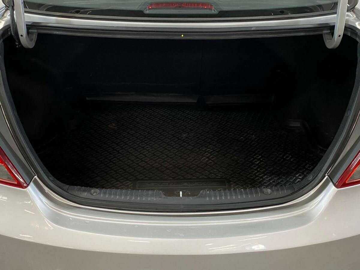 Купить Hyundai Solaris, 2015, 108 260 км, фото №17