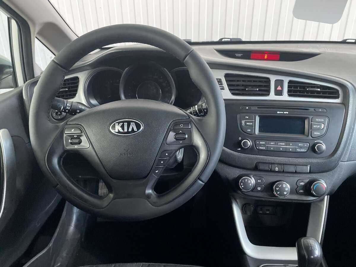 Купить Kia Ceed, 2013, 147 808 км, фото №10