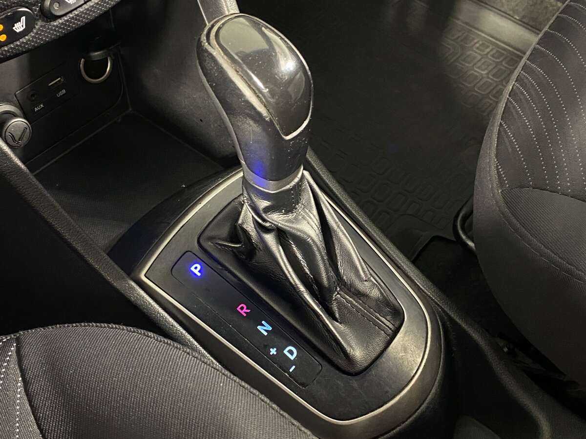 Купить Hyundai Solaris, 2015, 200 500 км, фото №14