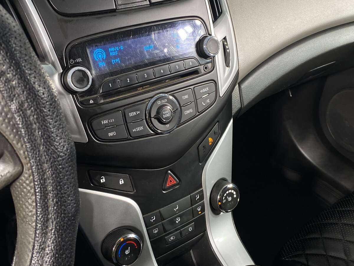 Купить Chevrolet Cruze, 2013, 115 000 км, фото №12