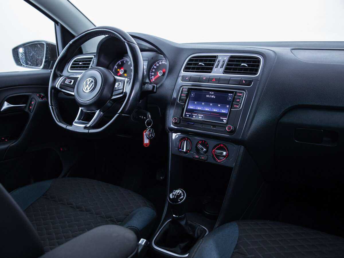 Купить Volkswagen Polo, 2019, 44 533 км, фото №12