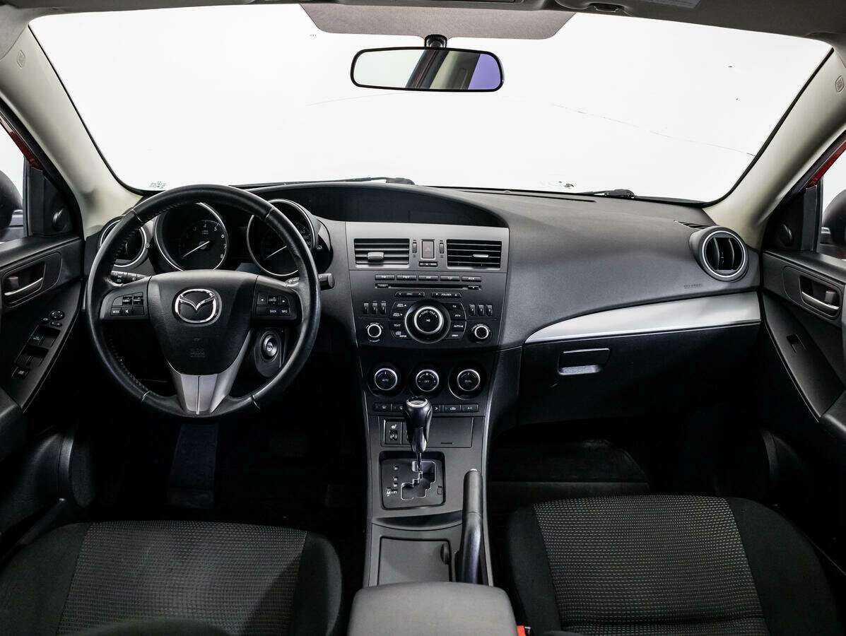 Купить Mazda 3, 2012, 231 590 км, фото №13
