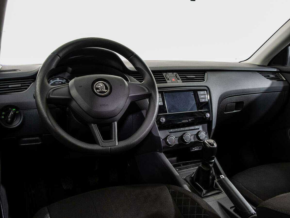Купить Skoda Octavia, 2019, 94 332 км, фото №11