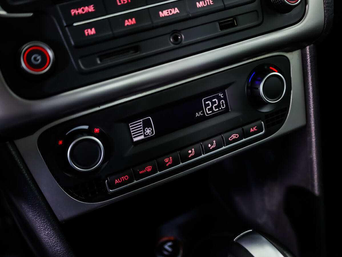 Купить Volkswagen Polo, 2016, 110 557 км, фото №13