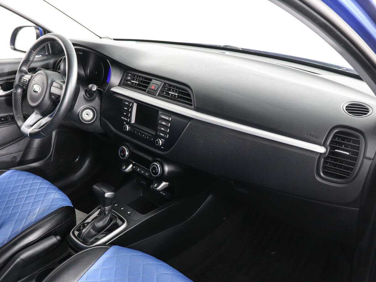 Купить Kia Rio X-Line, 2020, 49 137 км, фото №9