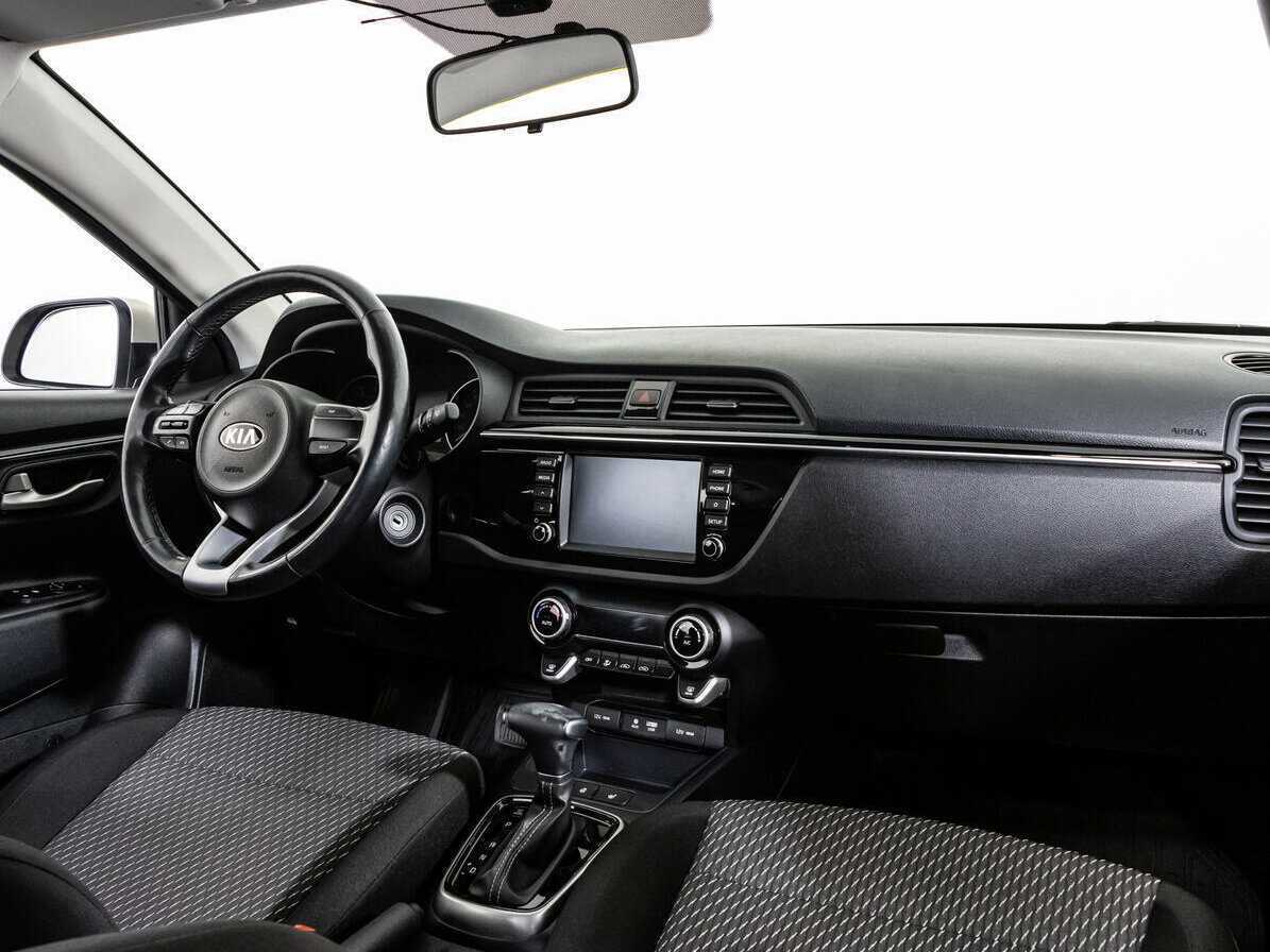 Купить Kia Rio, 2018, 33 888 км, фото №9
