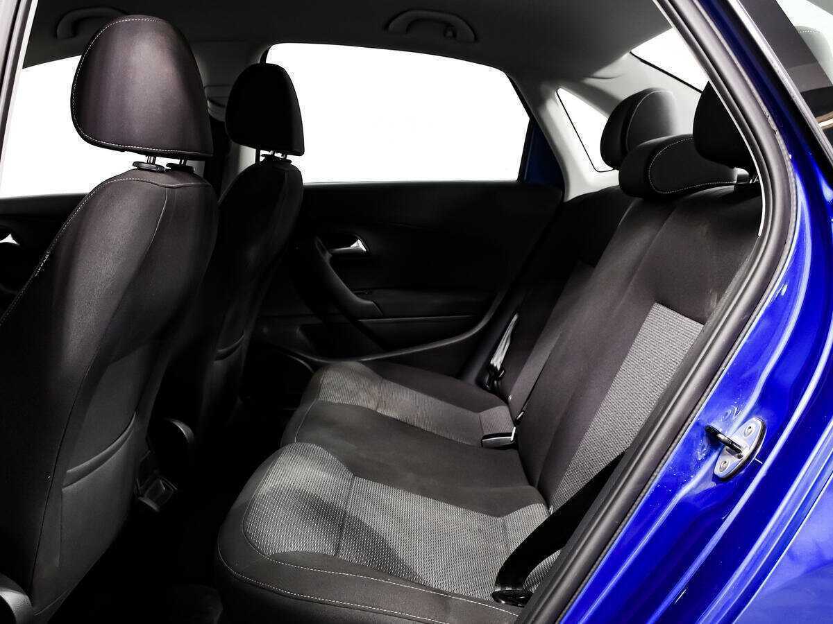 Купить Volkswagen Polo, 2017, 67 383 км, фото №12