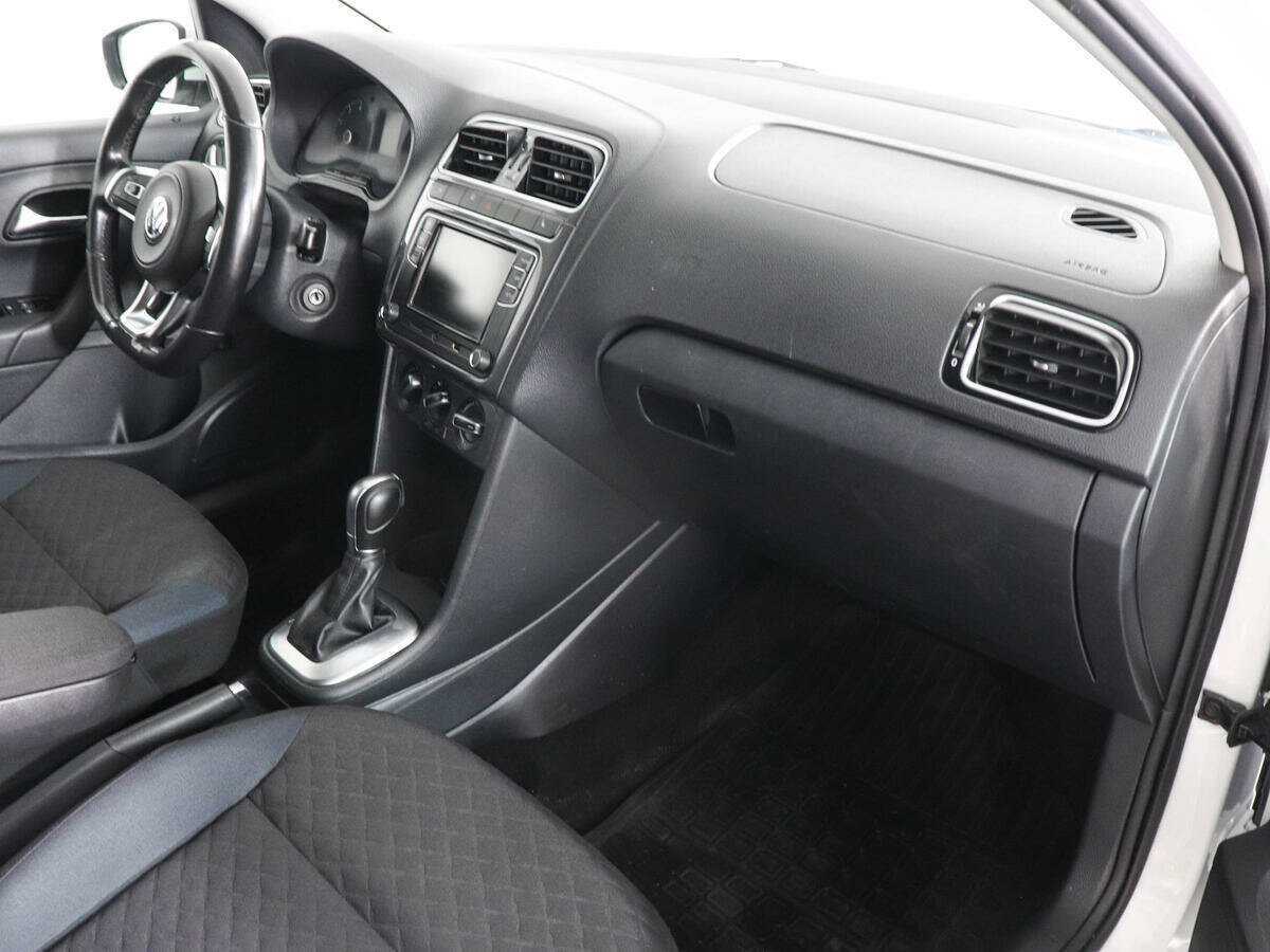 Купить Volkswagen Polo, 2019, 115 804 км, фото №10