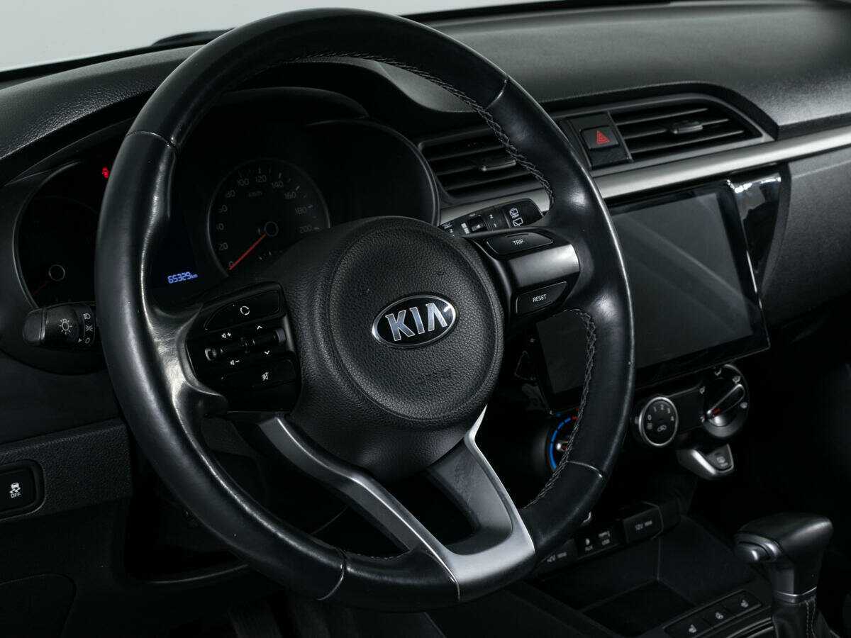 Купить Kia Rio X-Line, 2019, 65 326 км, фото №15
