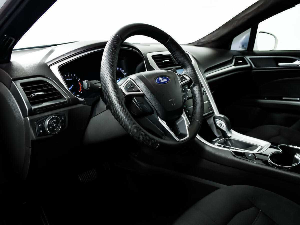 Купить Ford Mondeo, 2015, 156 135 км, фото №13