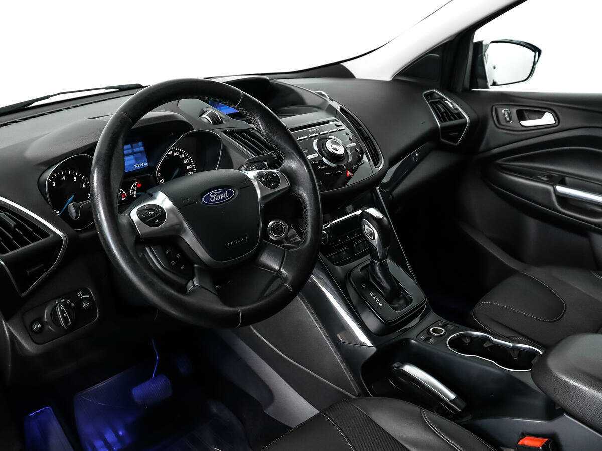 Купить Ford Kuga, 2014, 222 521 км, фото №9