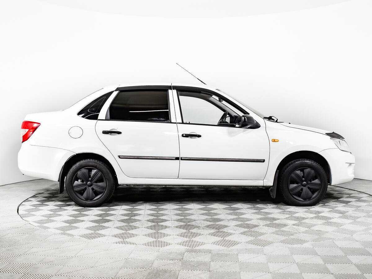 Купить Lada (ВАЗ) Granta, 2013, 136 900 км, фото №4