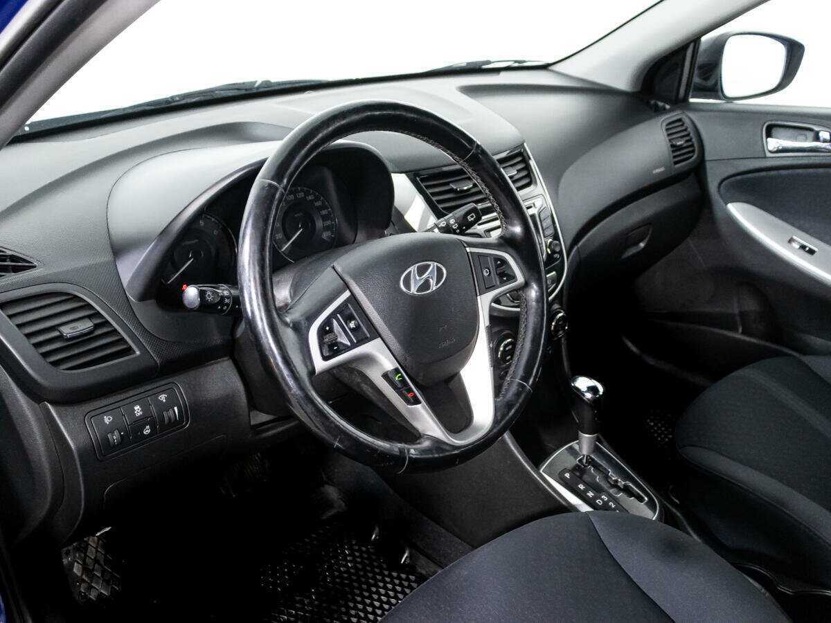 Купить Hyundai Solaris, 2013, 182 284 км, фото №11