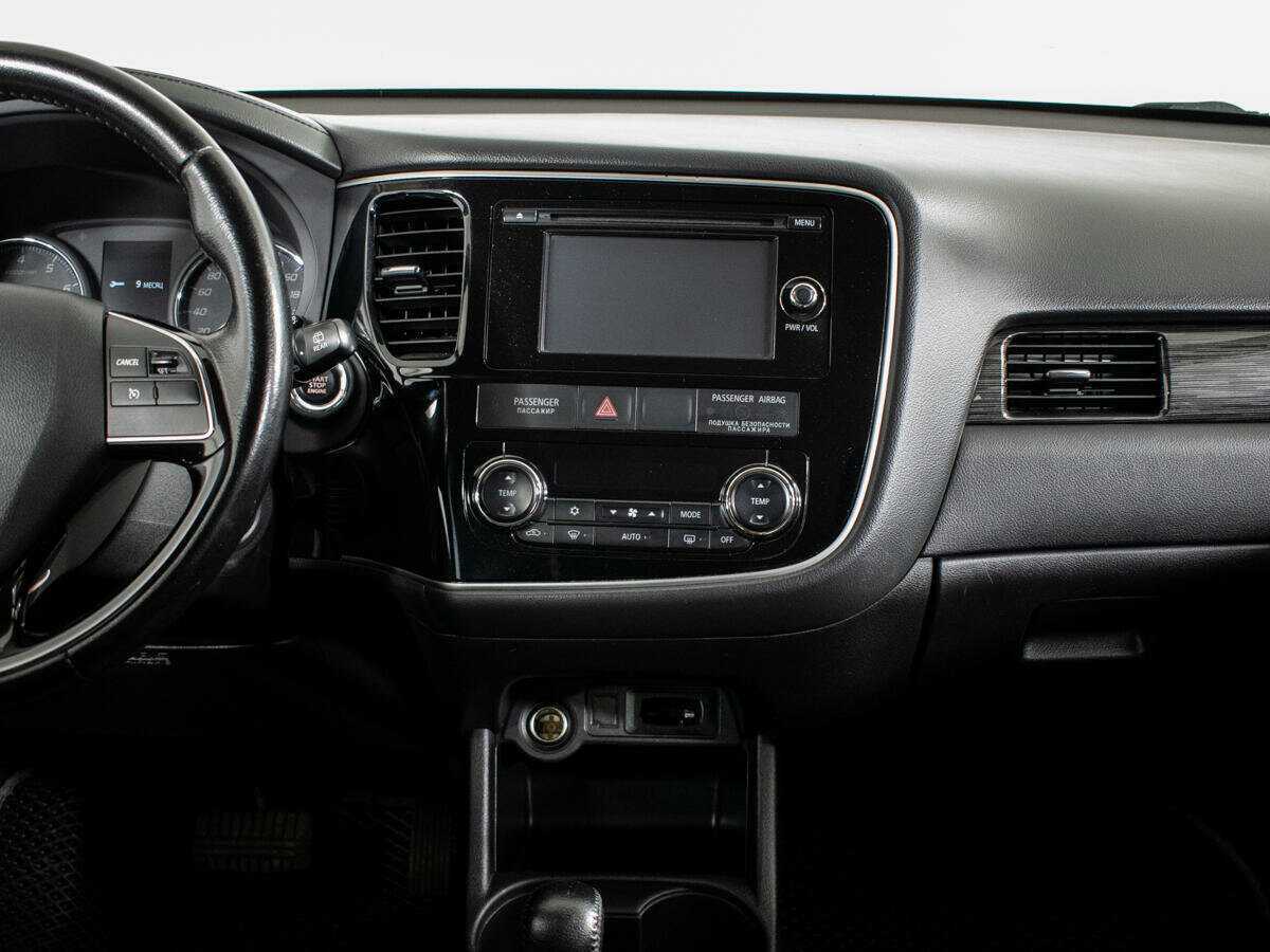 Купить Mitsubishi Outlander, 2016, 240 000 км, фото №10