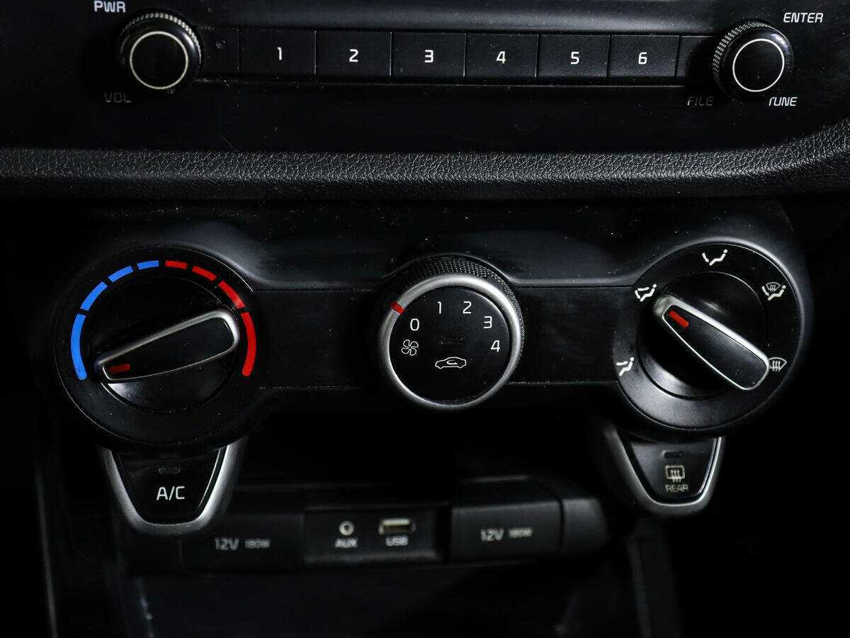 Купить Kia Rio, 2017, 223 026 км, фото №17