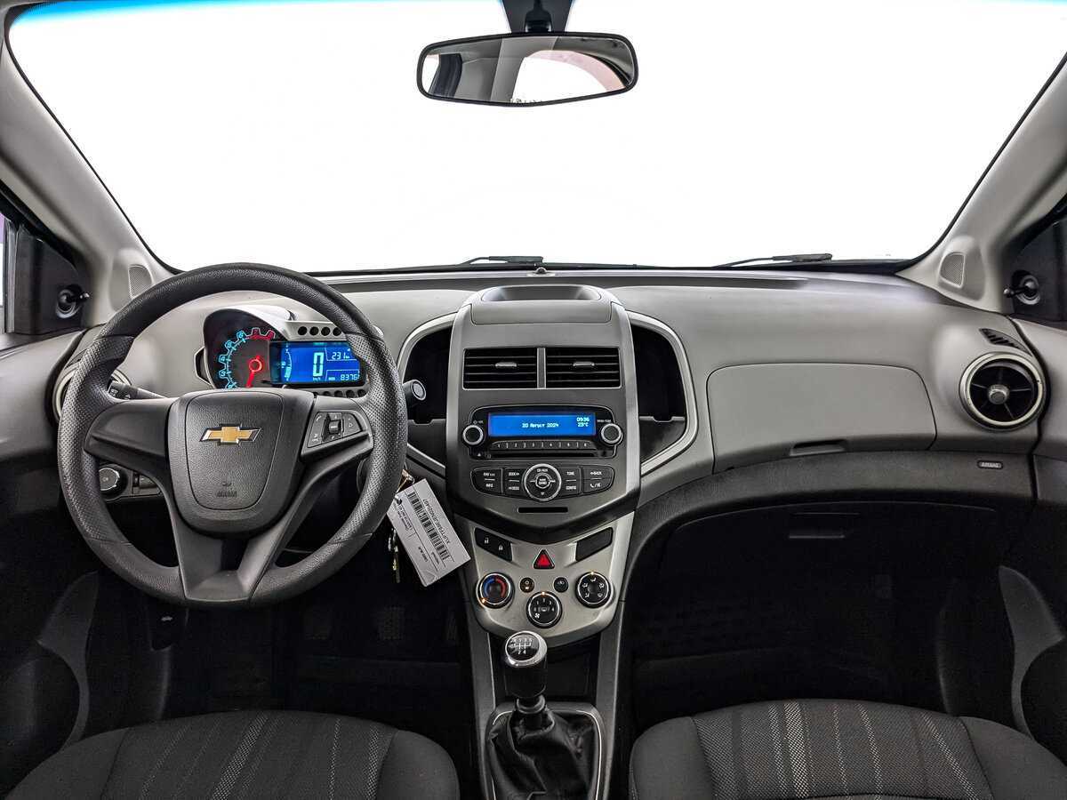 Купить Chevrolet Aveo, 2014, 83 759 км, фото №12