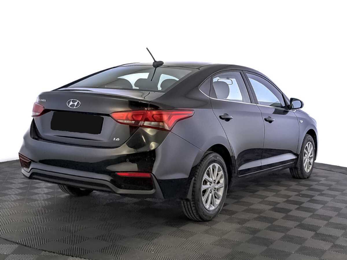 Купить Hyundai Solaris, 2018, 122 570 км, фото №5