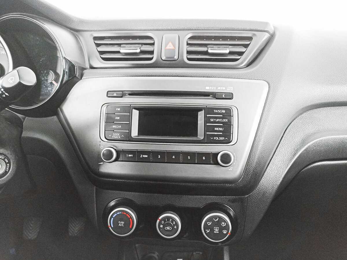 Купить Kia Rio, 2017, 117 950 км, фото №13