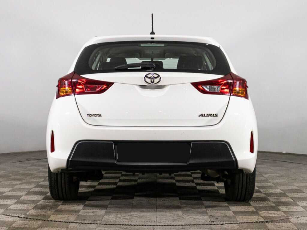 Купить Toyota Auris, 2014, 149 919 км, фото №6