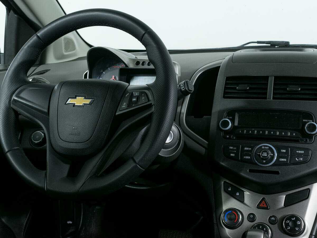 Купить Chevrolet Aveo, 2012, 117 522 км, фото №10