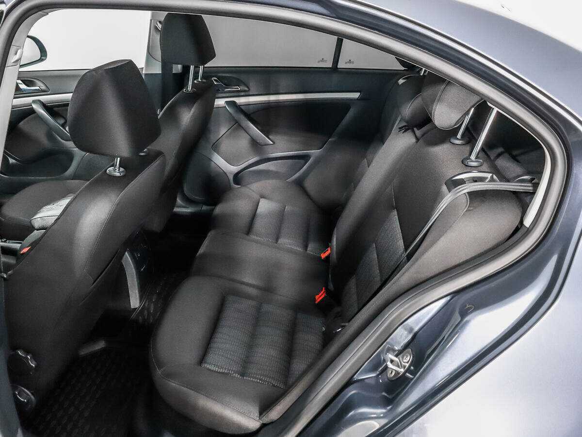 Купить Skoda Octavia, 2012, 309 844 км, фото №10