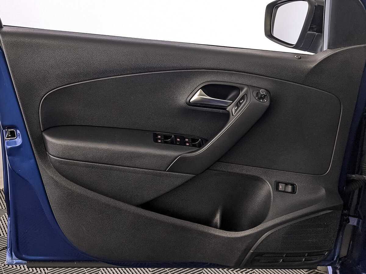 Купить Volkswagen Polo, 2019, 157 393 км, фото №19