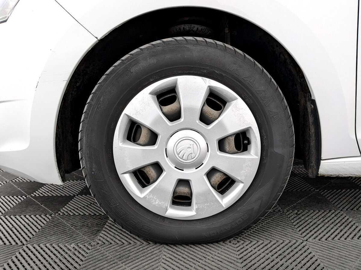 Купить Skoda Rapid, 2017, 189 398 км, фото №18