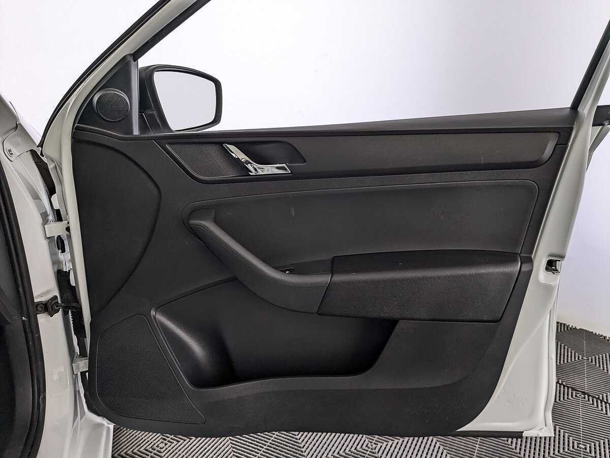 Купить Skoda Rapid, 2017, 214 528 км, фото №25