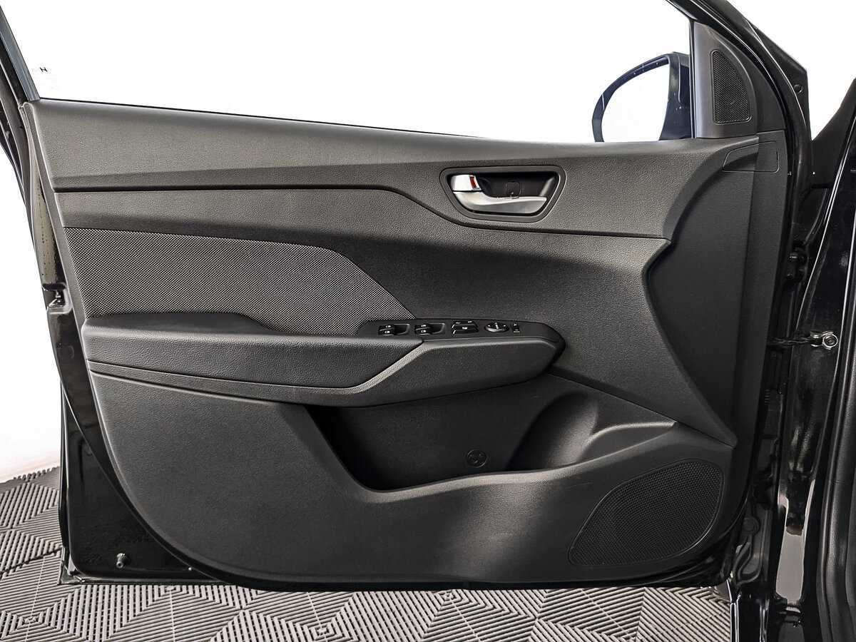 Купить Hyundai Solaris, 2021, 42 381 км, фото №19