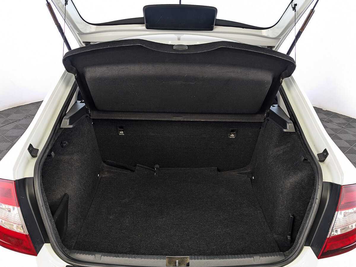 Купить Skoda Rapid, 2017, 185 752 км, фото №10